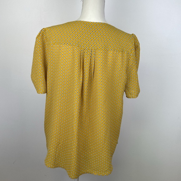 Dalia yellow with blue diamond light flowy Blouse short sleeve Large - Picture 2 of 13